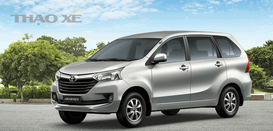 Cụm chi tiết động cơ và linh kiện ô tô minh họa loại phụ tùng