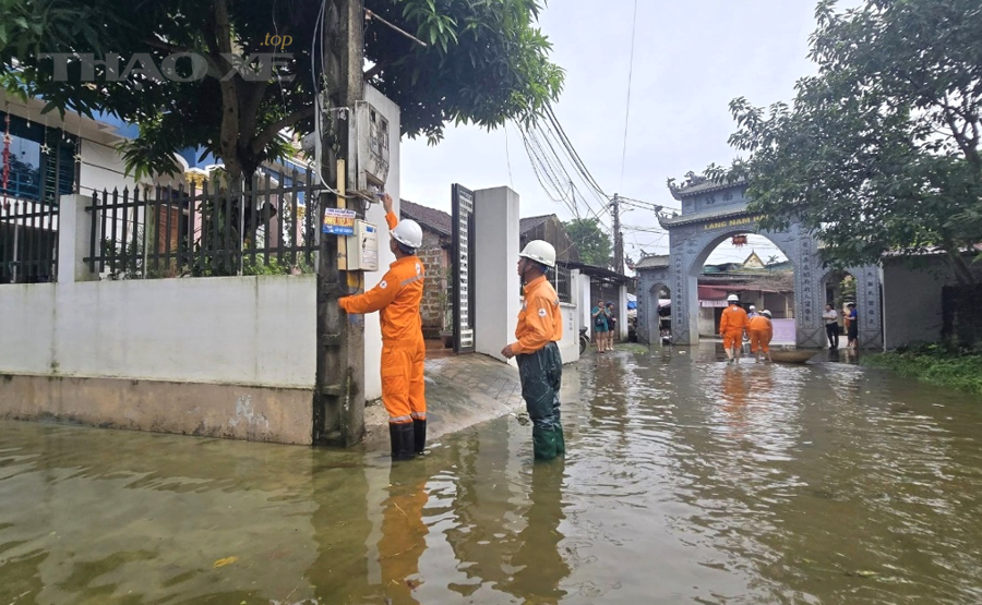 Những tình huống điện “ít gặp nhưng rủi ro cao” sau ngập mà chủ xe thường bỏ qua là gì?