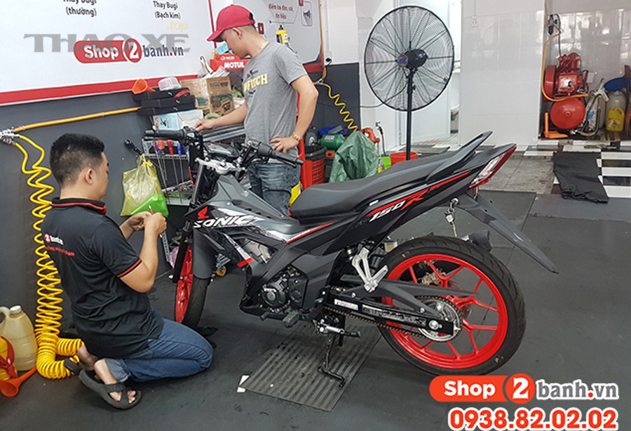 Kiểm tra xe ô tô trước khi đi xa với checklist tổng quát