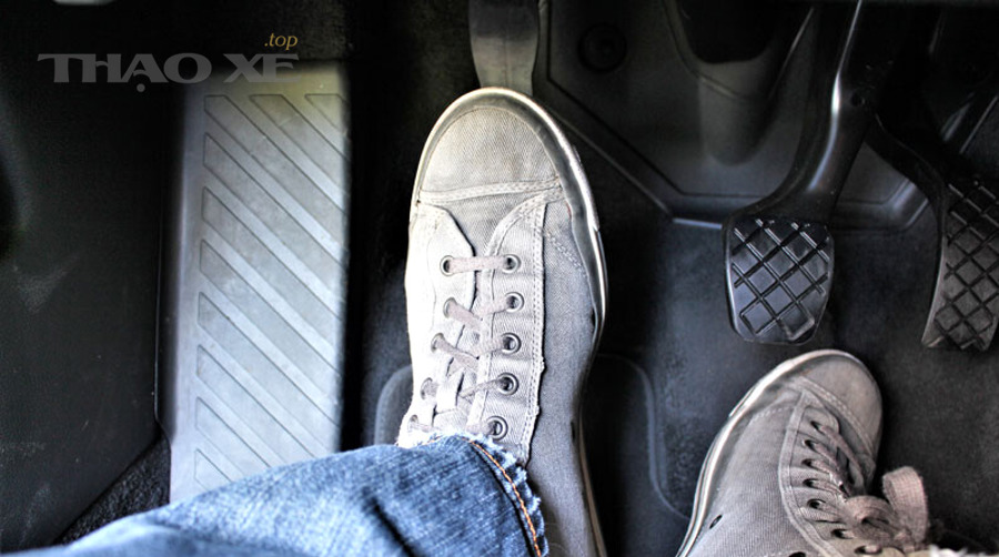 Đĩa côn (clutch disc) - chi tiết ma sát trong bộ ly hợp