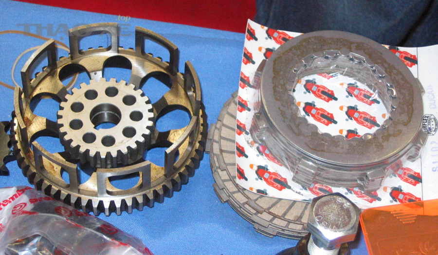 Hình ảnh nhiều loại đĩa ly hợp/đĩa ma sát