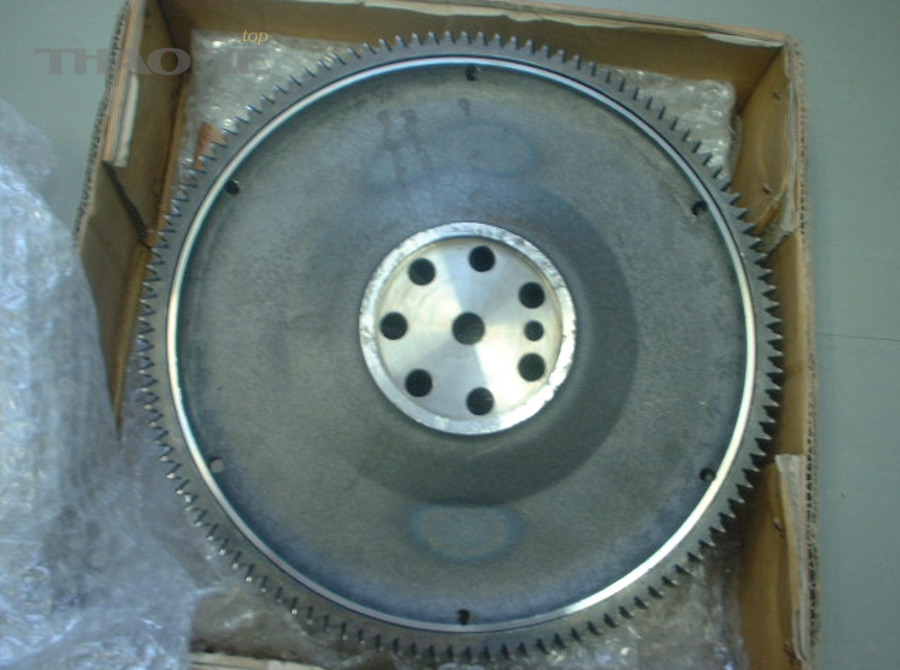 Bánh đà ô tô (flywheel) - bề mặt tiếp xúc với bộ côn