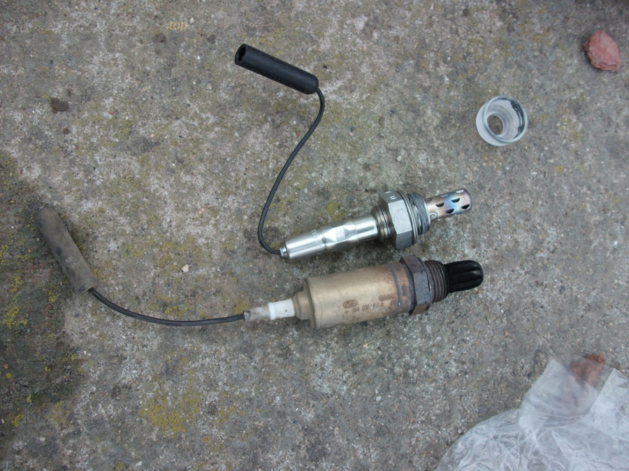 New vs old oxygen sensors 4144783963 1