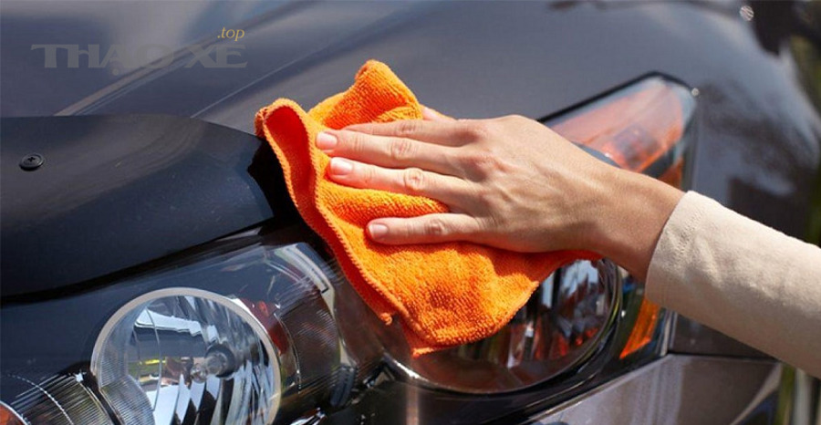 Cố vấn dịch vụ tư vấn chính sách bảo hành sơn dặm cho chủ xe