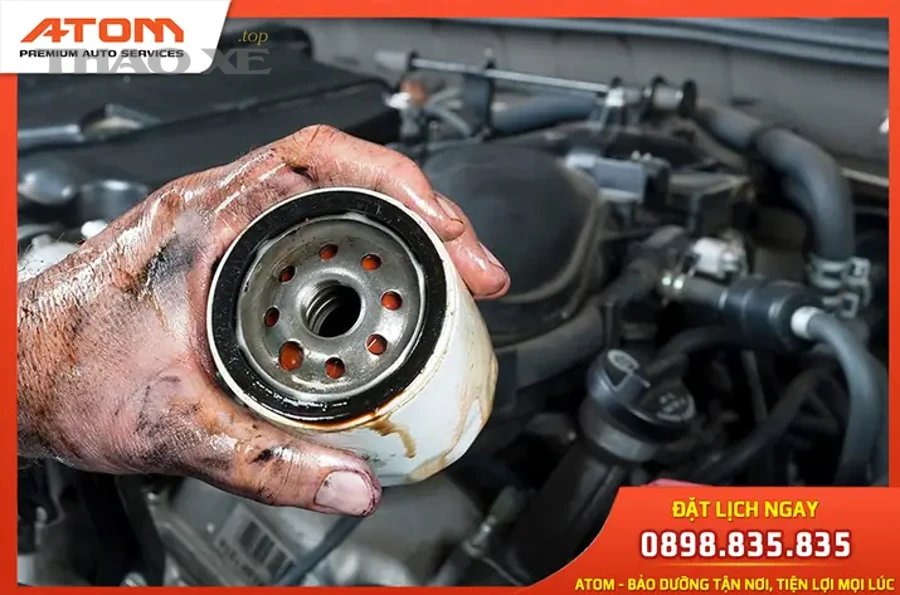 Nhóm dấu hiệu nào cho thấy cần thay sớm hơn lịch chuẩn?