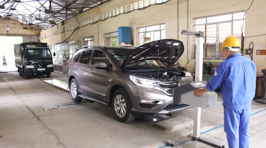 Có thể tự kiểm tra lốp trước đăng kiểm tại nhà không?