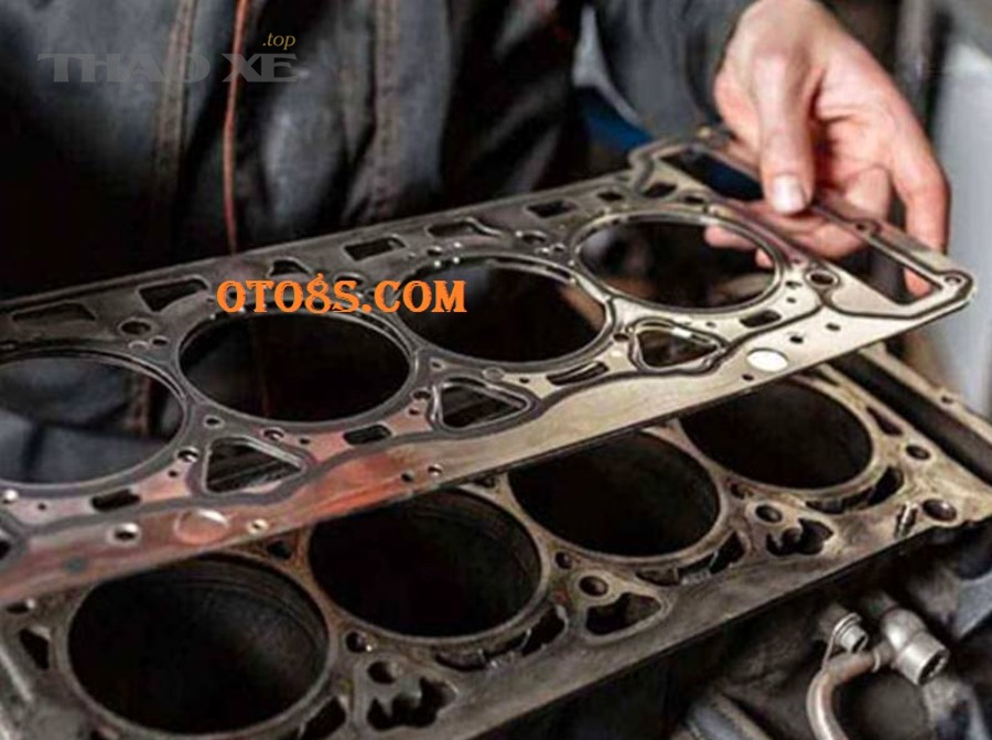 Đèn cảnh báo nhiệt độ động cơ và rủi ro quá nhiệt khi nghi thổi ron quy lát
