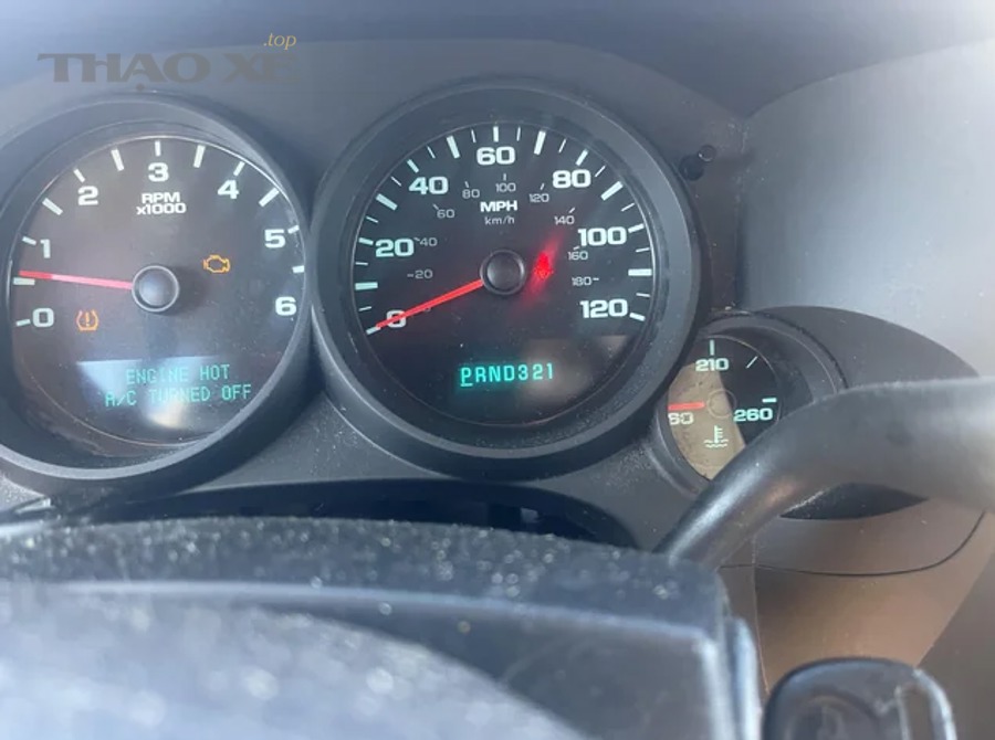hey guys is this likely a stuck thermostat issue 2012 chevy v0 hw5htf2qp59c1