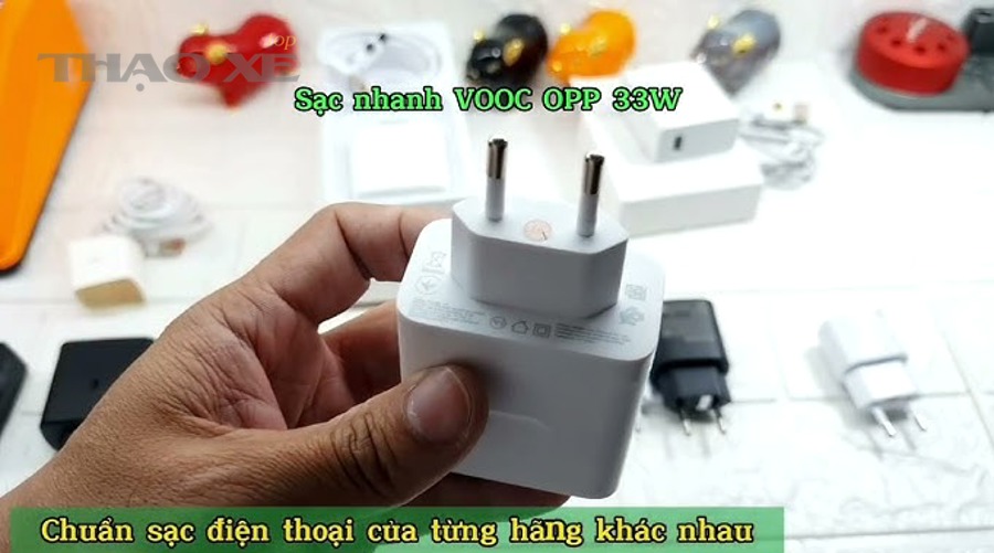Kiểm tra chất lượng củ sạc và cáp trước khi sử dụng