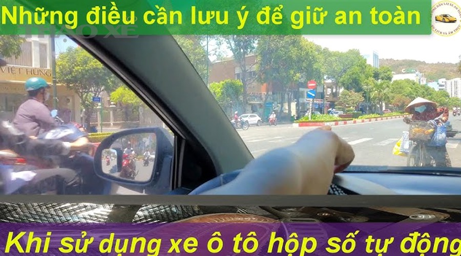 Hình minh họa cấu tạo hộp số tự động (cutaway)