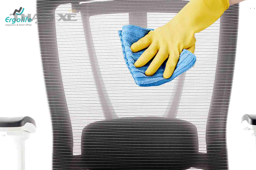 Dụng cụ làm sạch và bôi trơn ray trượt ghế ô tô