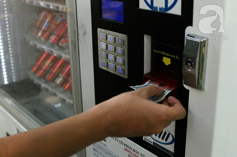 Checklist kiểm tra pin cảm biến và chốt khóa cửa tự động