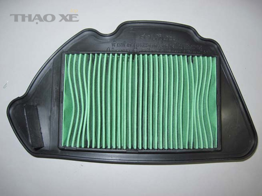 Kiểm tra hộp lọc gió động cơ để nhận biết bụi bẩn và tắc nghẽn