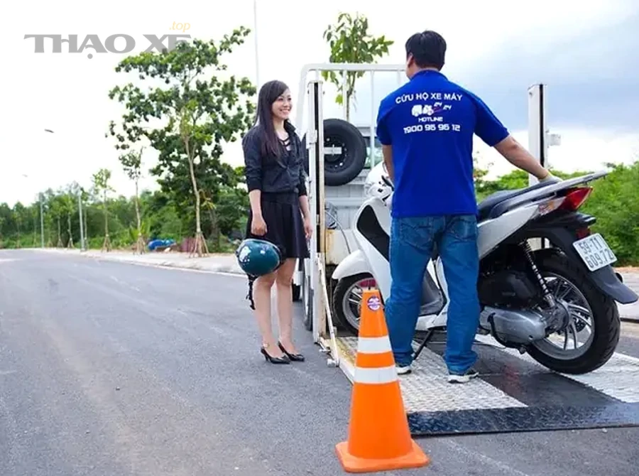 Giá cứu hộ xe chết máy 24/7 thường tính như thế nào?