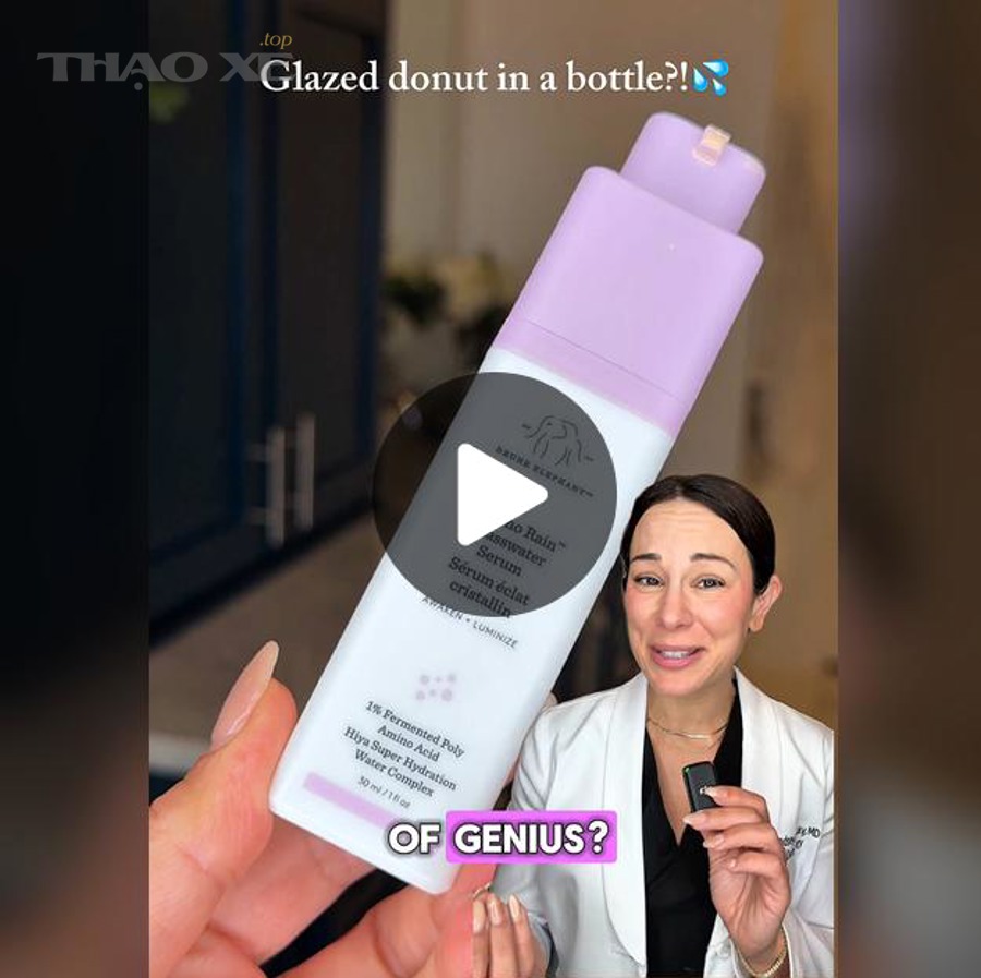 Kiểm tra chi tiết hoàn thiện sản phẩm trước khi mua