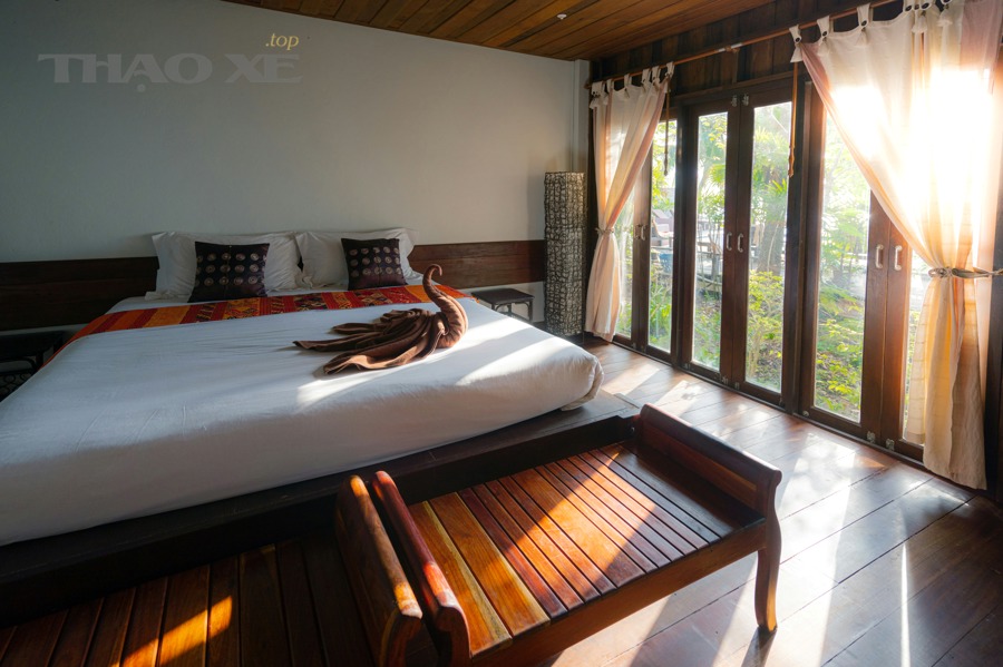 Ghi nhật ký triệu chứng và chỉ số sức khỏe tại nhà