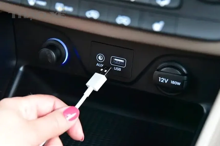 Vì sao ô tô “kén” USB và làm thế nào để chọn/chuẩn hóa USB để luôn nhận?