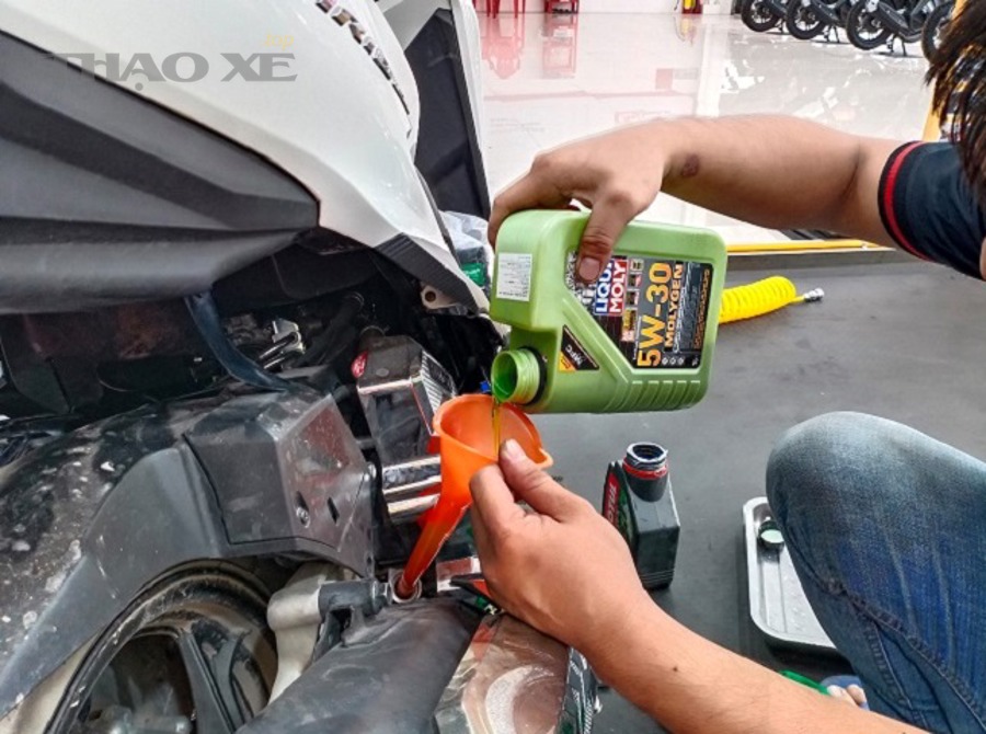Khi nào nên rút ngắn hoặc kéo dài chu kỳ thay dầu ngoài khuyến nghị mặc định?