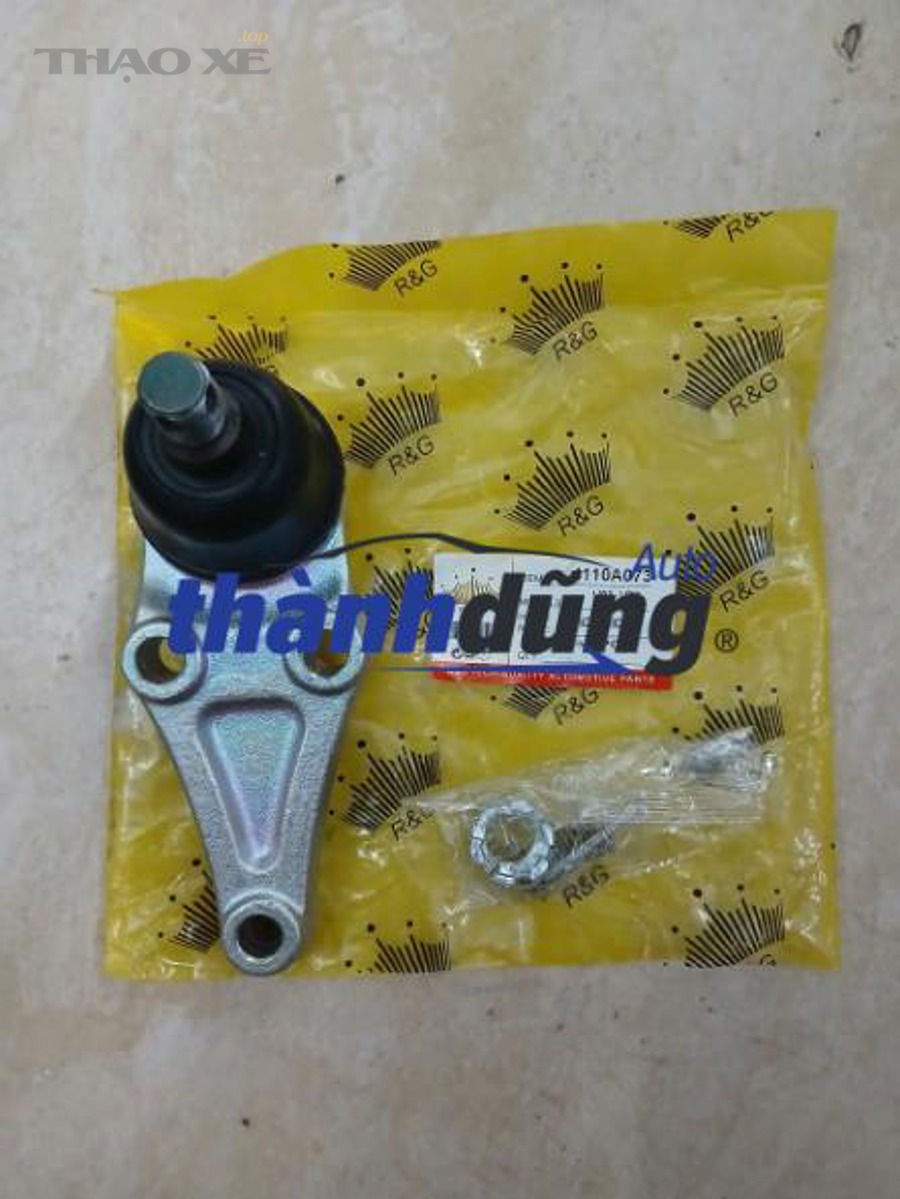 Hệ thống gầm xe ô tô và khu vực liên quan đến rotuyn