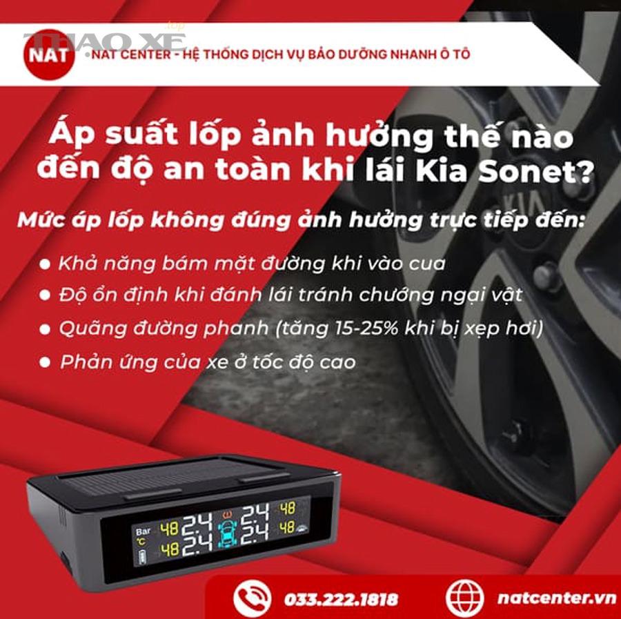 Đồng hồ đo áp suất lốp ô tô đang kiểm tra PSI tại van lốp