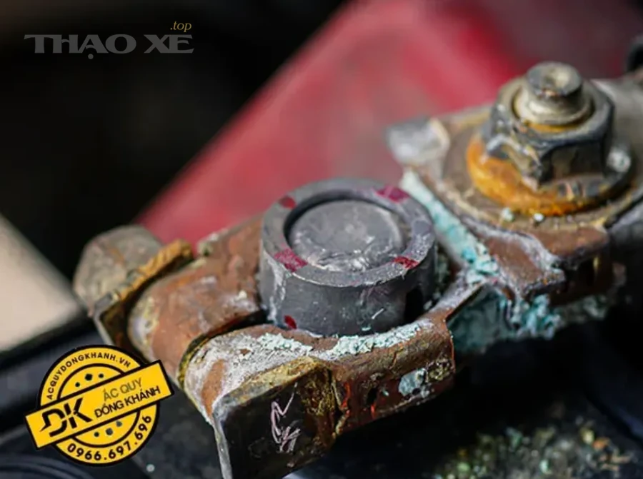 Làm thế nào để phòng ngừa cọc bình ắc quy bị lỏng, oxy hóa tái phát?