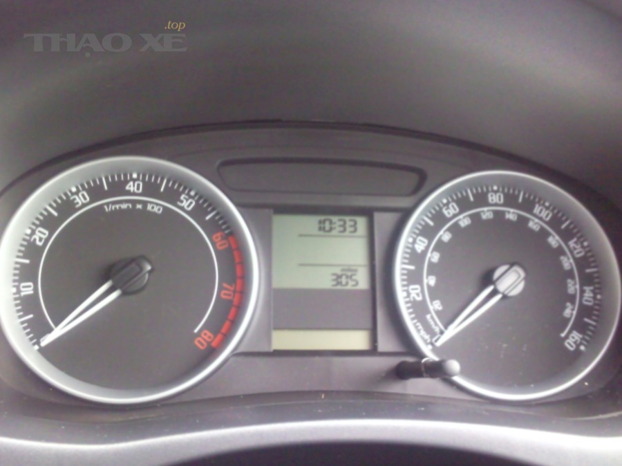 Skoda Fabia II Instrument Cluster