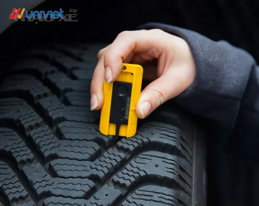 Những sai lầm nào chủ xe thường mắc khi kiểm tra mâm lốp sau va ổ gà?