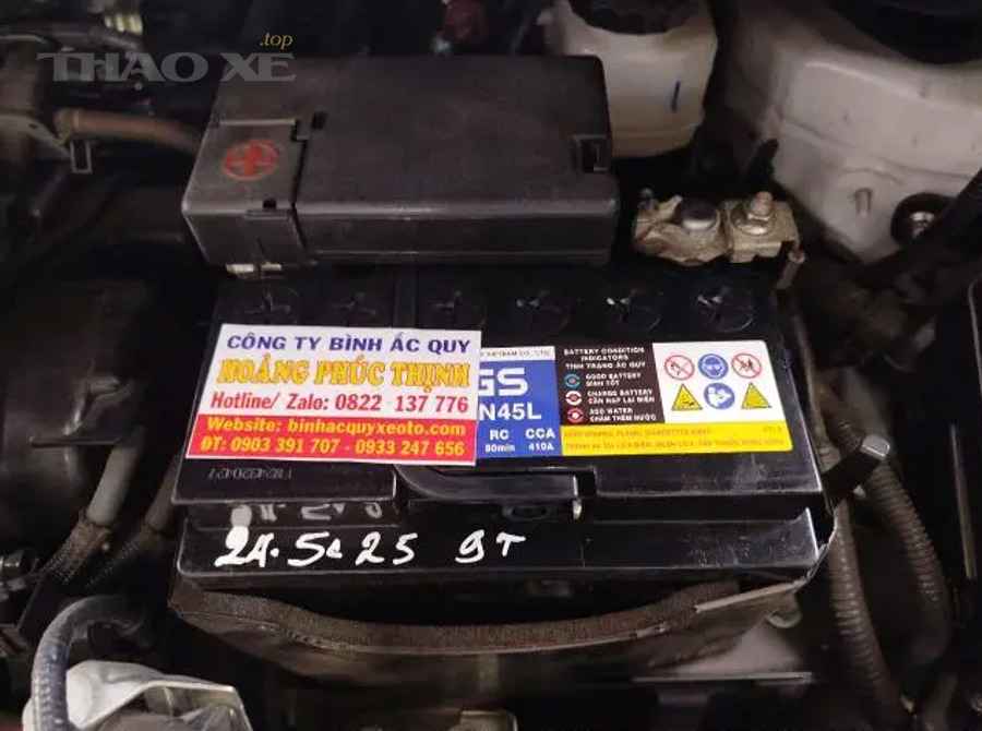 Những yếu tố nào quyết định chi phí thay ắc quy ô tô?