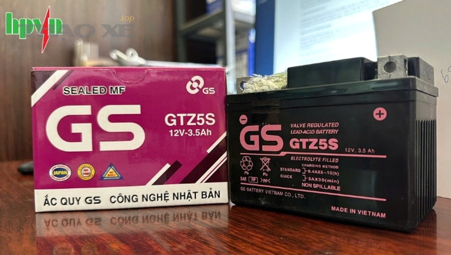 Kiểm tra điện áp và hệ thống sạc trên ô tô