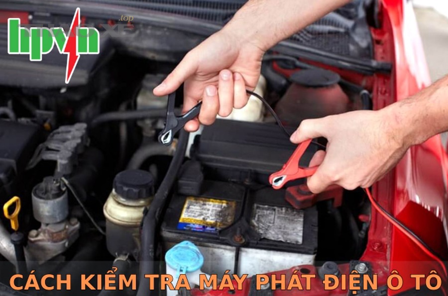 Dây curoa serpentine trong khoang động cơ ô tô