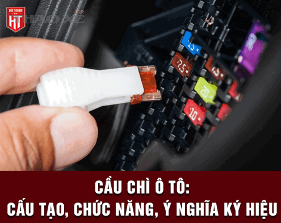 Kiểm tra hệ thống đèn báo rẽ và cầu chì trên xe ô tô