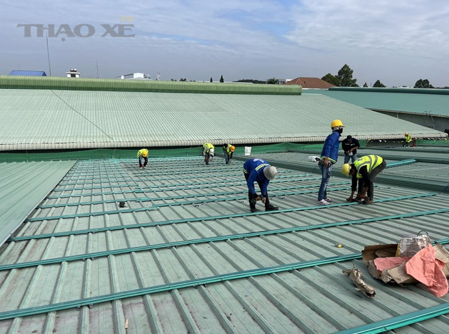 Điều gì xảy ra nếu chọn sai giữa thay tôn và đồng sơn ô tô?