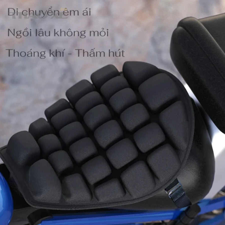 Xe ô tô đỗ trong gara khô ráo để bảo quản lâu ngày