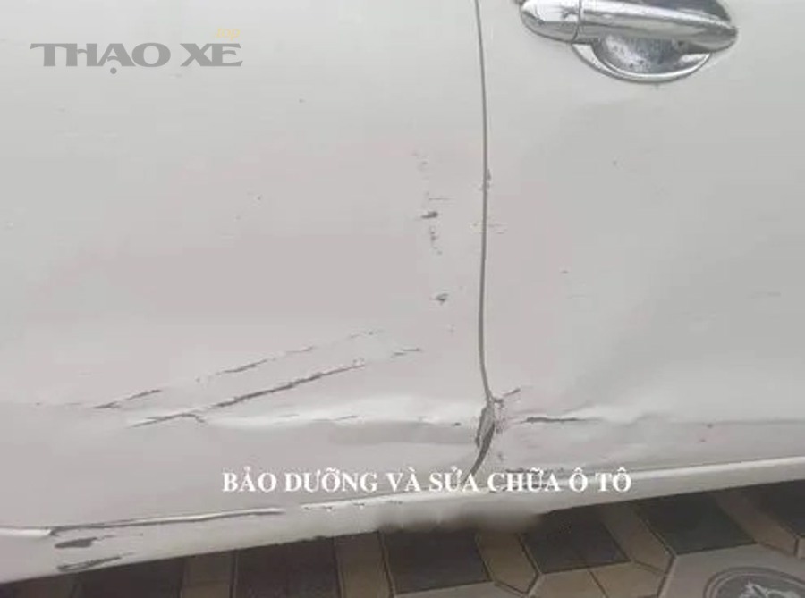 Xước ô tô được phân loại như thế nào để báo giá chính xác?