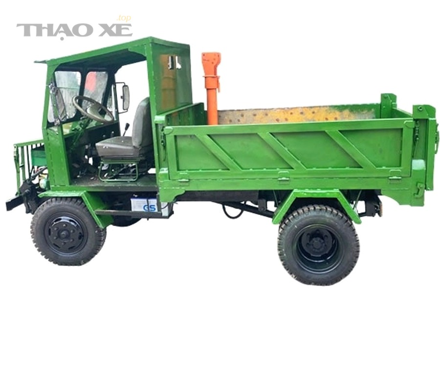 Kiểm tra que thăm dầu để nhận biết xe hao dầu nhớt