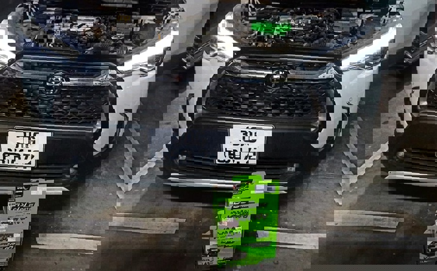 Chủ xe nên làm gì để ước tính đúng chi phí thay ắc quy ô tô trước khi thay?