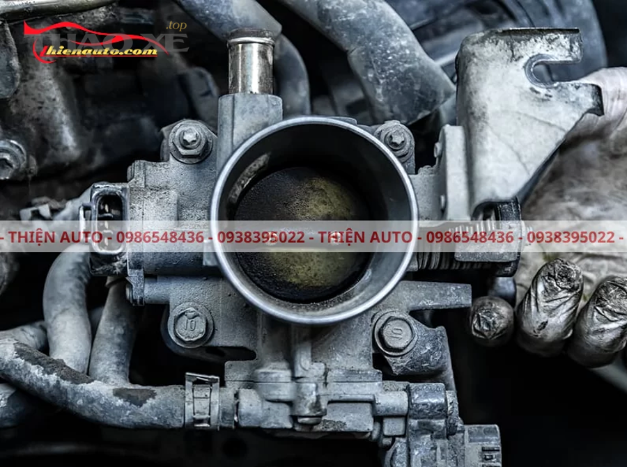 Cụm họng ga (throttle body) trên động cơ ô tô